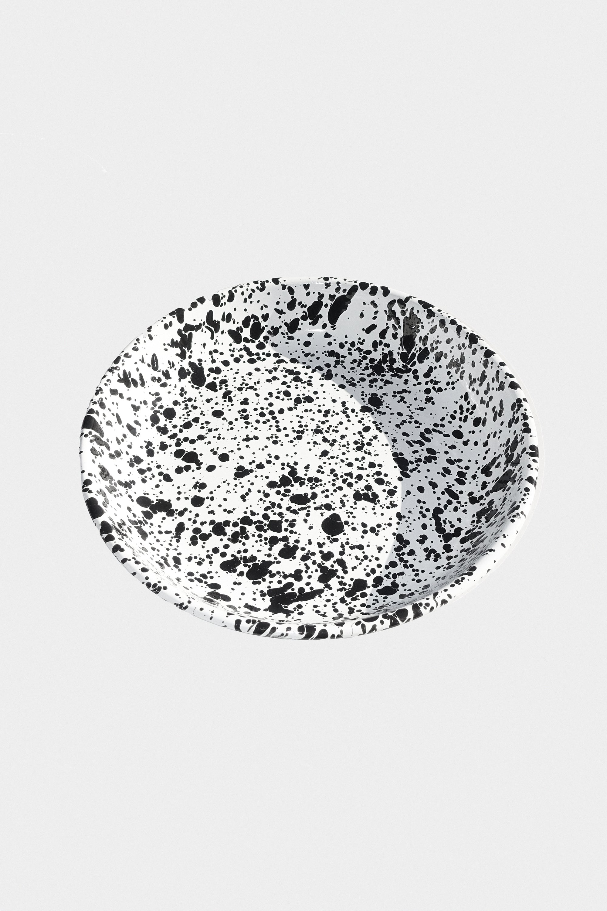 Pasta Plate in Black Splatter BY CROW CANYON HOME