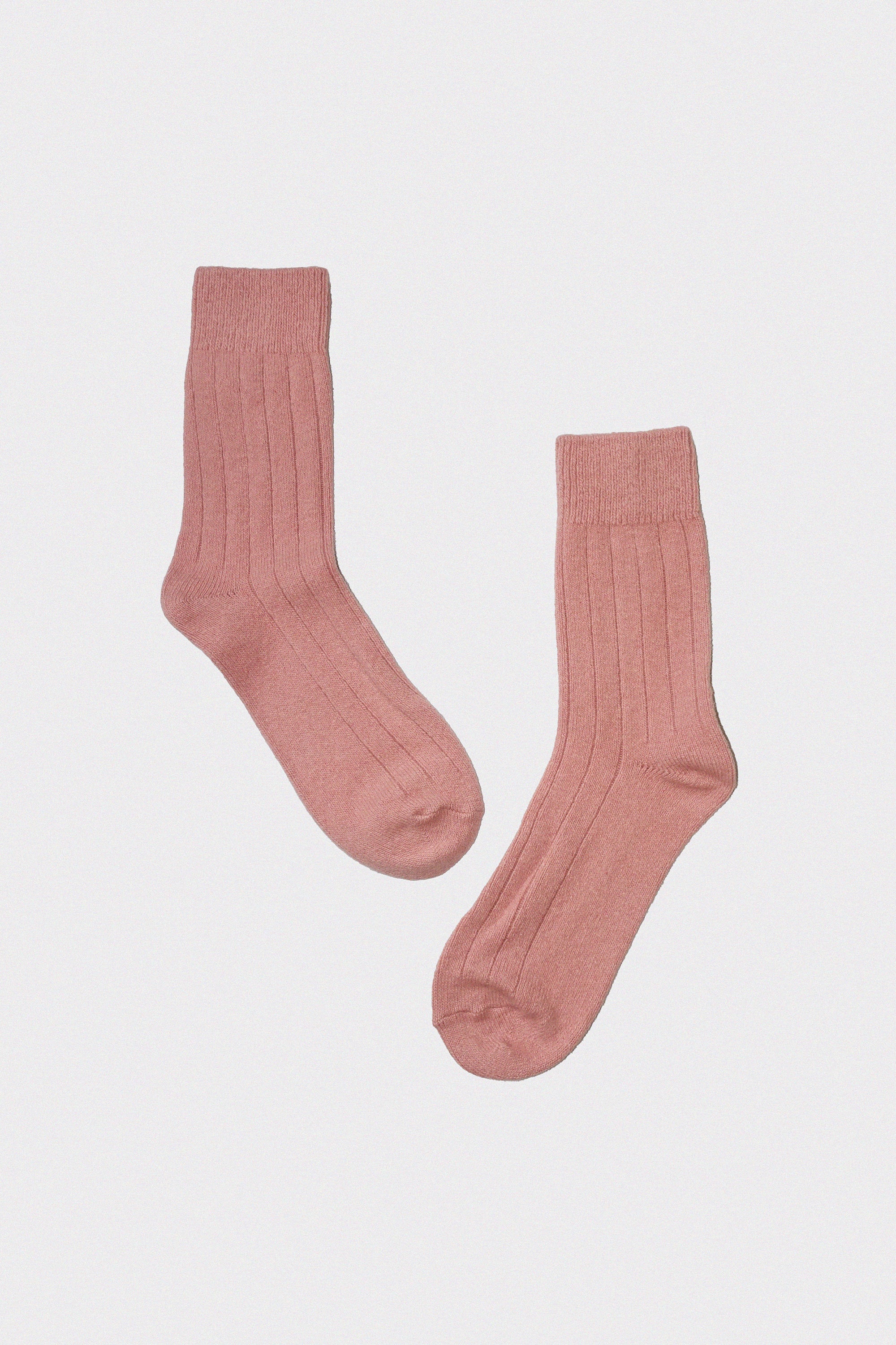 Classic Cashmere Socks in Rose Petal