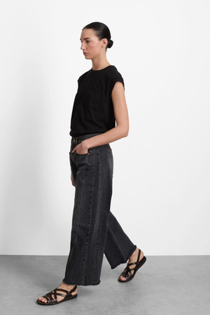 Relaxed Lasso Jean in Stil Black by B Sides