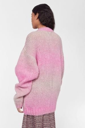 Sri Knitted Sweater in Pink by Rodejber